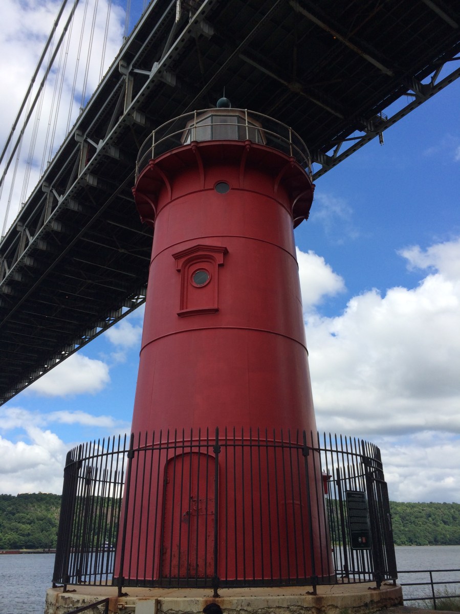 little red lighthouse under the George Washington Bridge